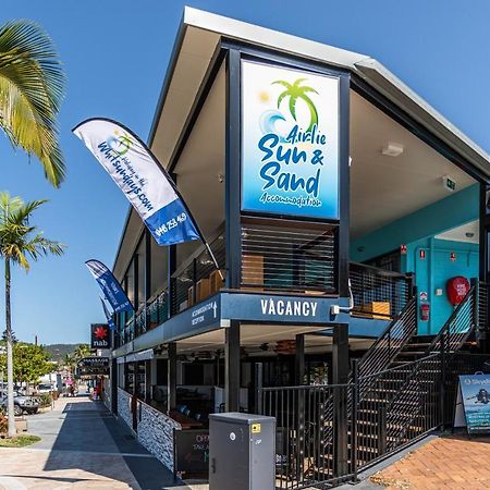 Airlie Sun & Sand Accommodation #6 Airlie Beach Exteriör bild
