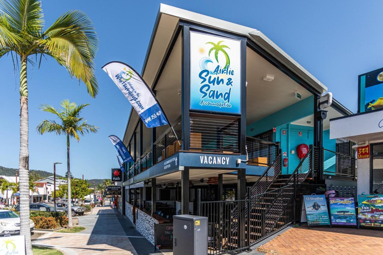 Airlie Sun & Sand Accommodation #6 Airlie Beach Exteriör bild